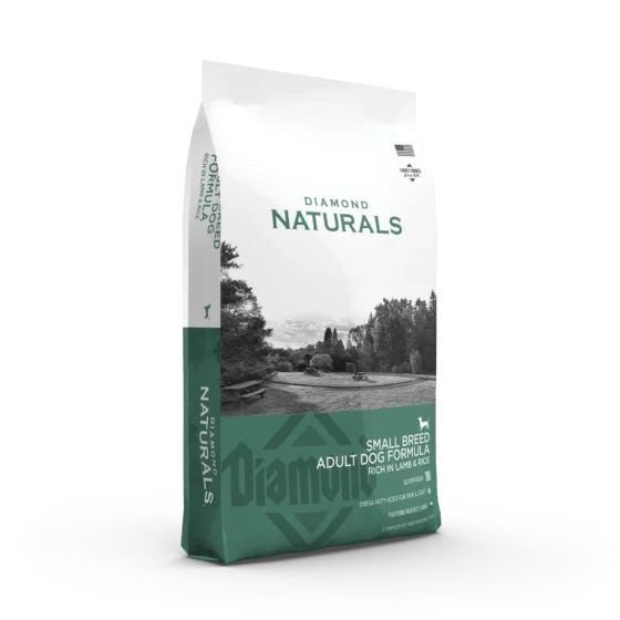 Diamond Naturals Raza Pequeña Cordero y Arroz 7,5 Kg